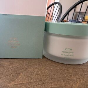 N° Vert Beurre Corps Body Butter - Mint & Frosted White